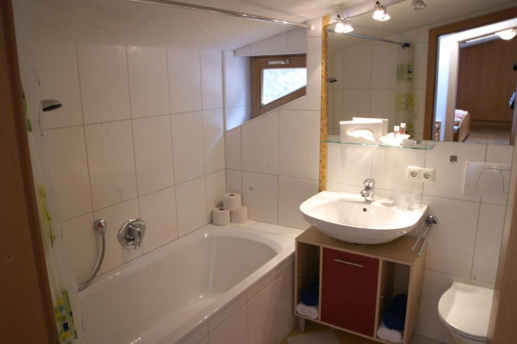 Falkner Appartement Resort Längenfeld Стая снимка
